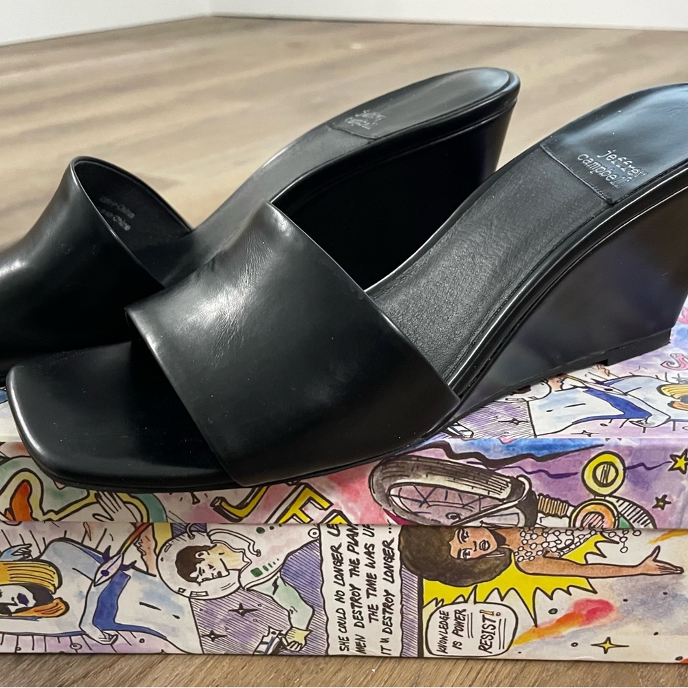 Brand new! Black leather sandals